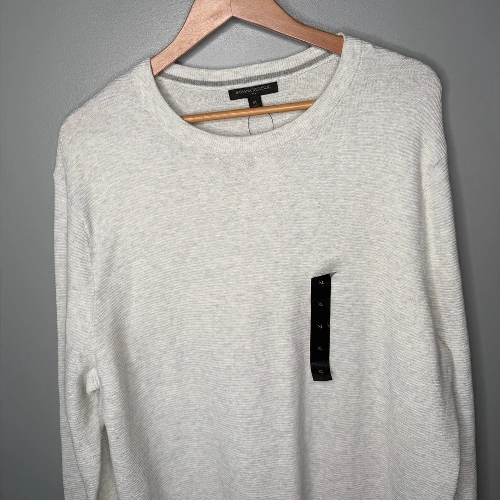NWT Banana Republic Light Heather Grey Lightweight Thermal Sweater